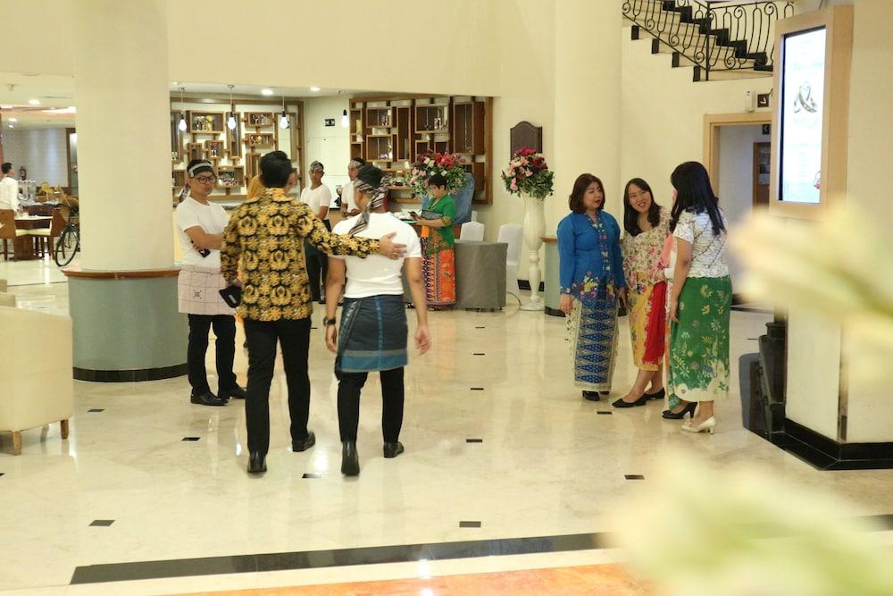 Hotel Horison Arcadia Mangga Dua Yakarta Exterior foto