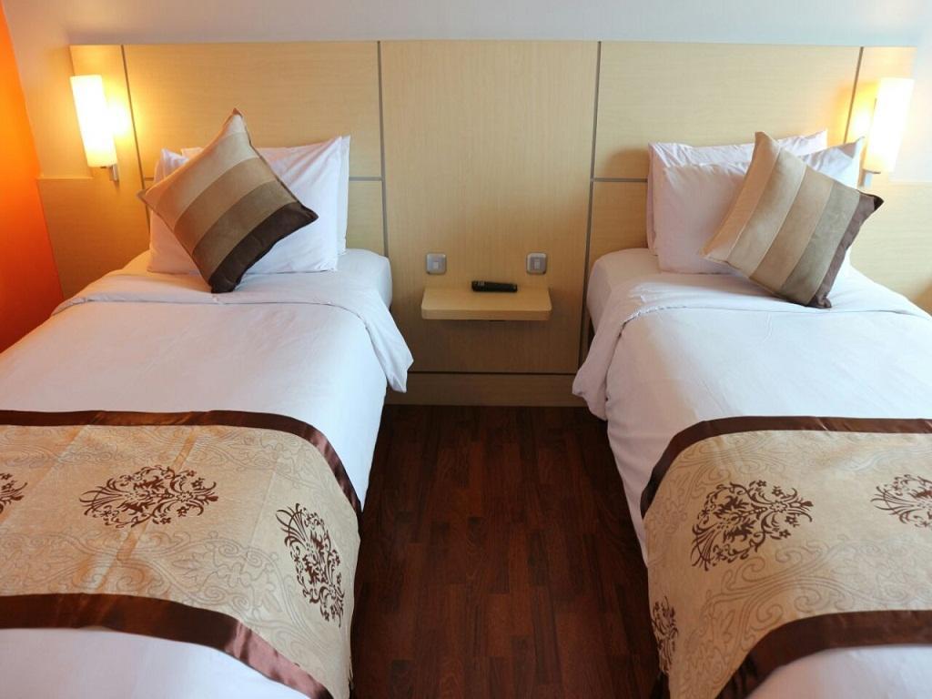 Hotel Horison Arcadia Mangga Dua Yakarta Exterior foto